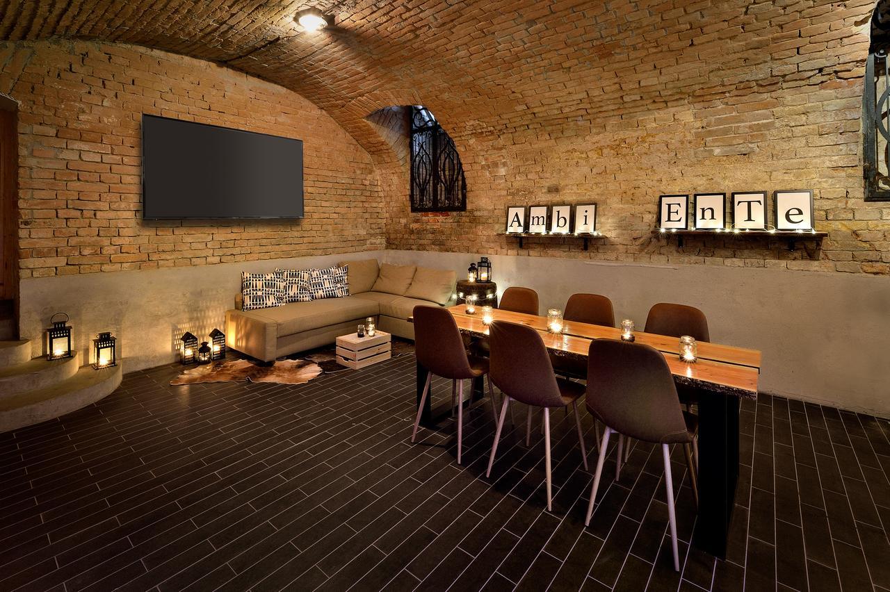 Ambiente Serviced Apartments - Tallerova Bratislava Buitenkant foto