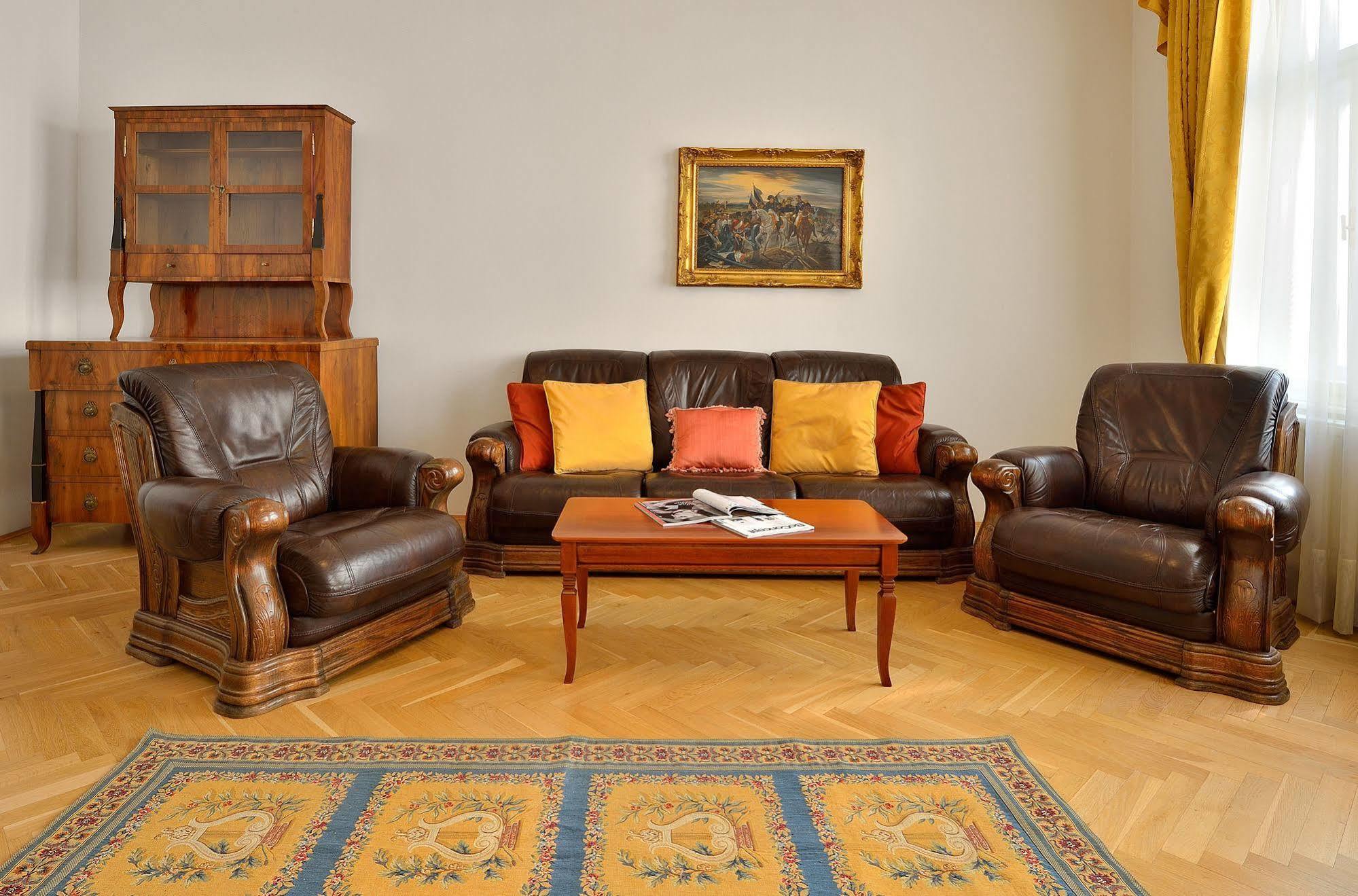 Ambiente Serviced Apartments - Tallerova Bratislava Buitenkant foto