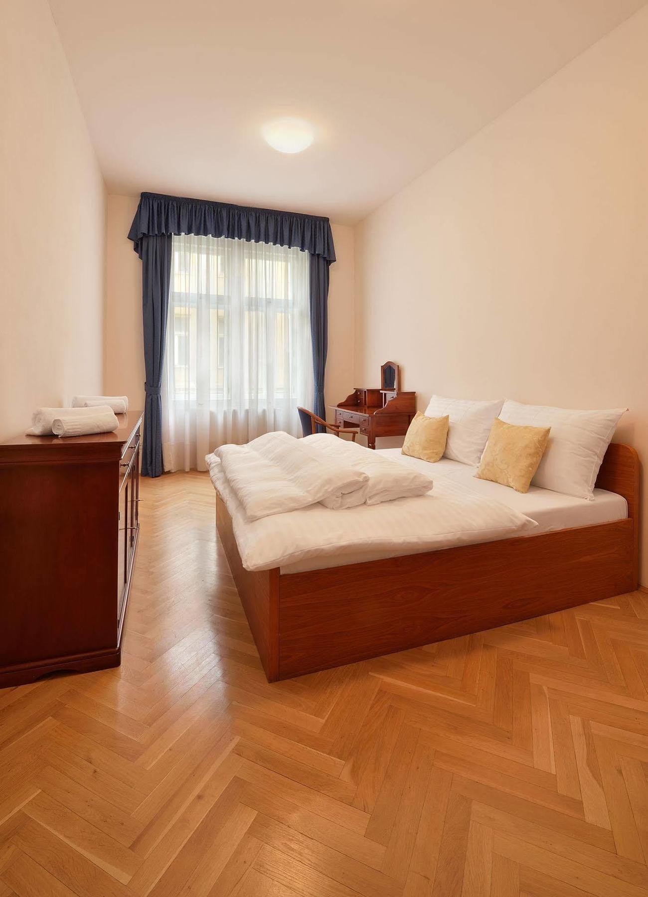 Ambiente Serviced Apartments - Tallerova Bratislava Buitenkant foto